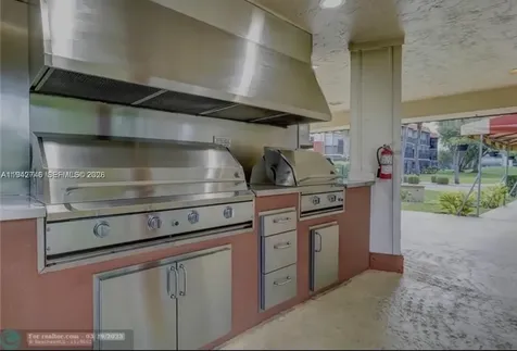 8900 Washington Boulevard Pembroke Pines FL 33025