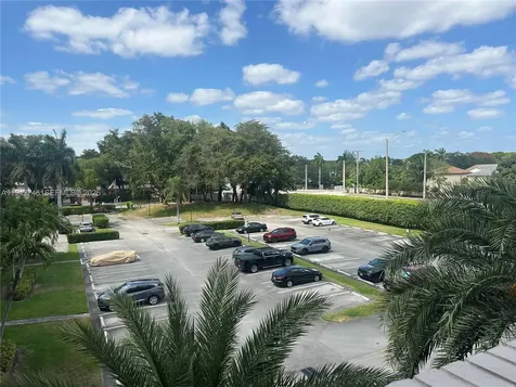 8900 Washington Boulevard Pembroke Pines FL 33025
