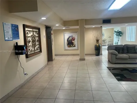 8900 Washington Boulevard Pembroke Pines FL 33025