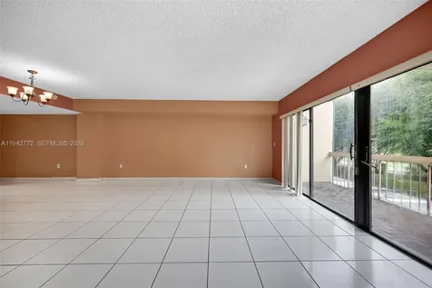 9907 NW 9th Street Circle Miami FL 33172