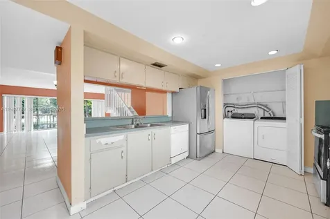 9907 NW 9th Street Circle Miami FL 33172