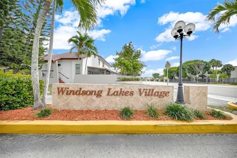 9907 NW 9th Street Circle Miami FL 33172