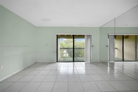 9907 NW 9th Street Circle Miami FL 33172