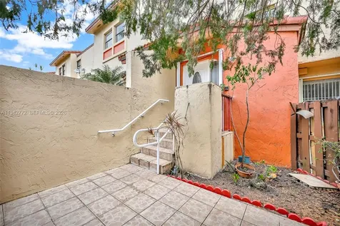 9907 NW 9th Street Circle Miami FL 33172