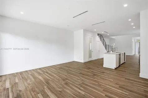 2852 SW 32nd Court Miami FL 33133