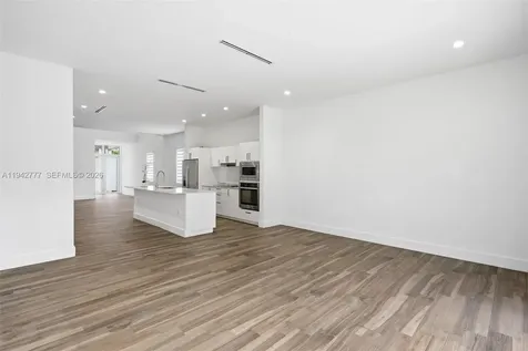 2852 SW 32nd Court Miami FL 33133