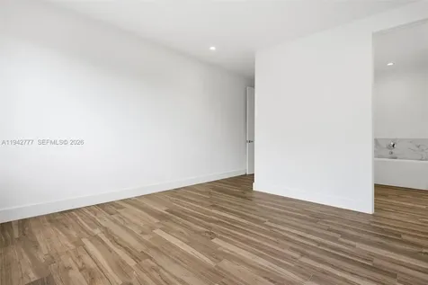 2852 SW 32nd Court Miami FL 33133