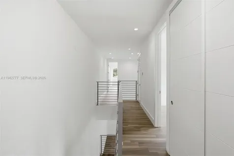 2852 SW 32nd Court Miami FL 33133