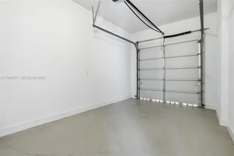 2852 SW 32nd Court Miami FL 33133