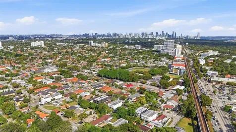 2852 SW 32nd Court Miami FL 33133