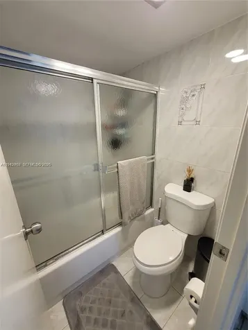 20301 W Country Club Drive Aventura FL 33180
