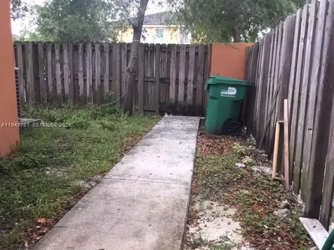 10852 SW 240th Street Homestead FL 33032