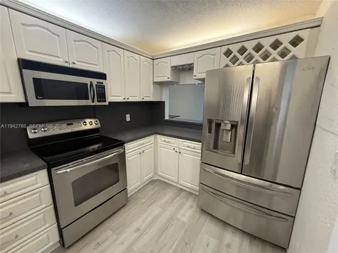 9470 Live Oak Place Davie FL 33324