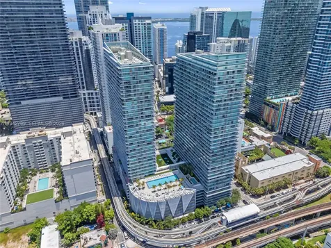 1111 SW 1st Avenue Miami FL 33130