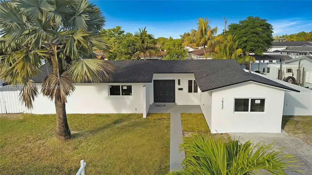 16232 SW 107th Court Miami FL 33157