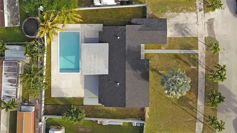 16232 SW 107th Court Miami FL 33157