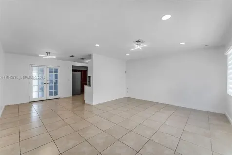 15805 SW 300th Terrace Homestead FL 33033