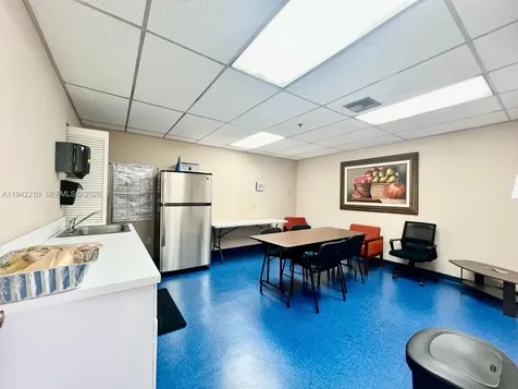 1355 NW 97 Avenue Doral FL 33172