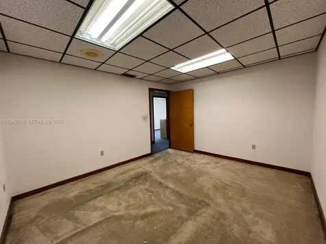 1671 W 38th Place Hialeah FL 33012