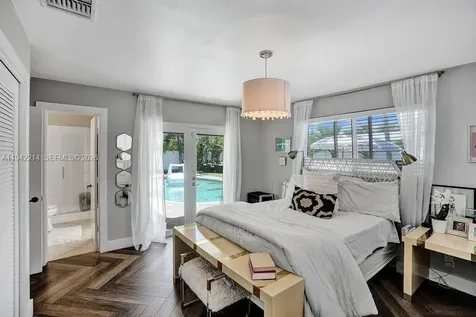 2080 NE 65th Street Fort Lauderdale FL 33308