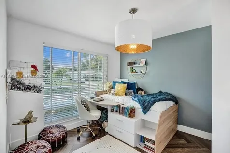 2080 NE 65th Street Fort Lauderdale FL 33308
