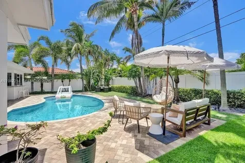 2080 NE 65th Street Fort Lauderdale FL 33308