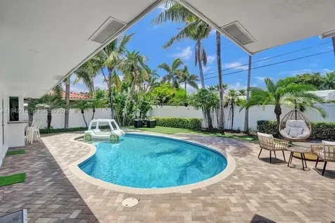 2080 NE 65th Street Fort Lauderdale FL 33308