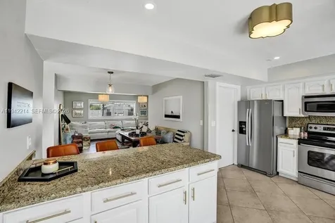 2080 NE 65th Street Fort Lauderdale FL 33308