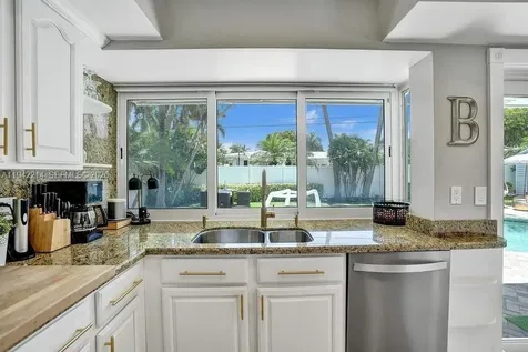 2080 NE 65th Street Fort Lauderdale FL 33308