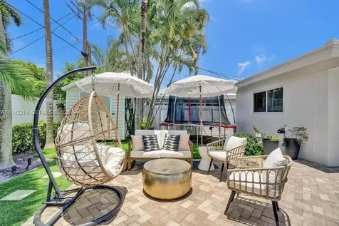 2080 NE 65th Street Fort Lauderdale FL 33308