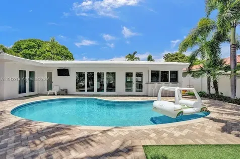 2080 NE 65th Street Fort Lauderdale FL 33308