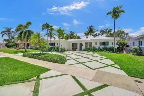 2080 NE 65th Street Fort Lauderdale FL 33308