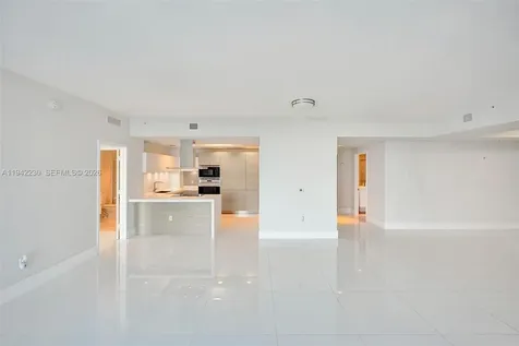 17301 Biscayne Boulevard North Miami Beach FL 33160