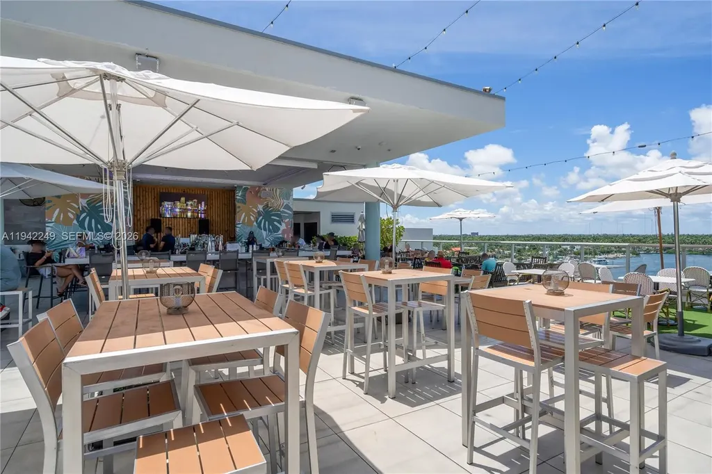 777 N Ocean Drive Hollywood FL 33019
