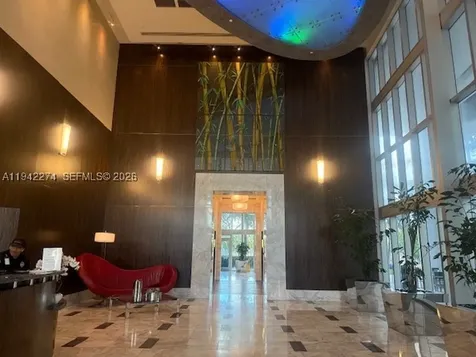185 SW 7th Street Miami FL 33130
