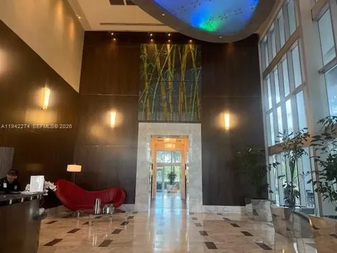 185 SW 7th Street Miami FL 33130