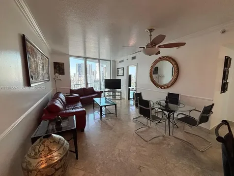 185 SW 7th Street Miami FL 33130