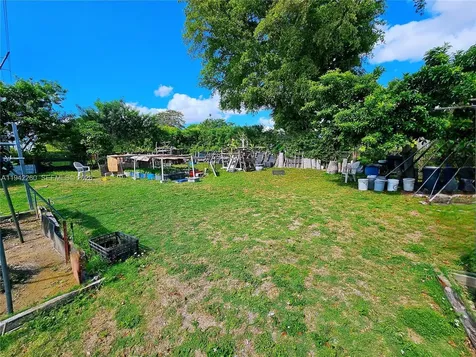 15600 SW 106th Avenue Miami FL 33157