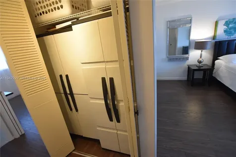 2852 Crosley Drive West West Palm Beach FL 33415