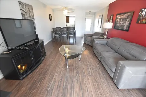 2852 Crosley Drive West West Palm Beach FL 33415