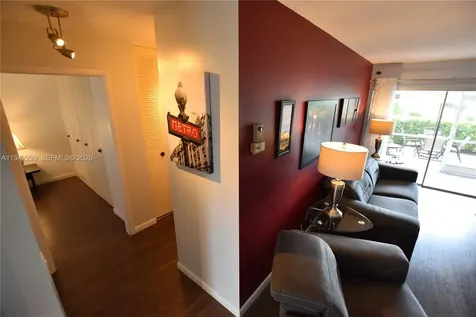 2852 Crosley Drive West West Palm Beach FL 33415