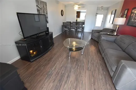 2852 Crosley Drive West West Palm Beach FL 33415