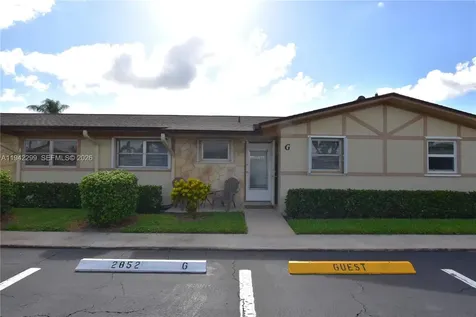 2852 Crosley Drive West West Palm Beach FL 33415