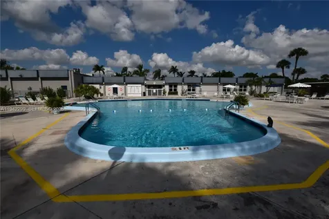 2852 Crosley Drive West West Palm Beach FL 33415