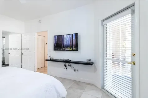 3165 NE 184th Street Aventura FL 33160
