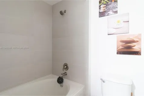 3165 NE 184th Street Aventura FL 33160