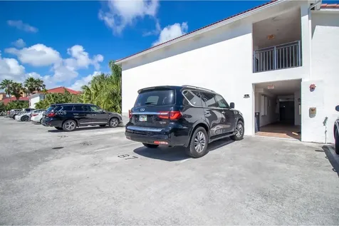 3165 NE 184th Street Aventura FL 33160
