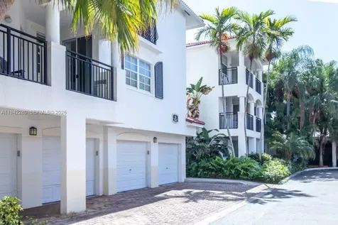 3165 NE 184th Street Aventura FL 33160