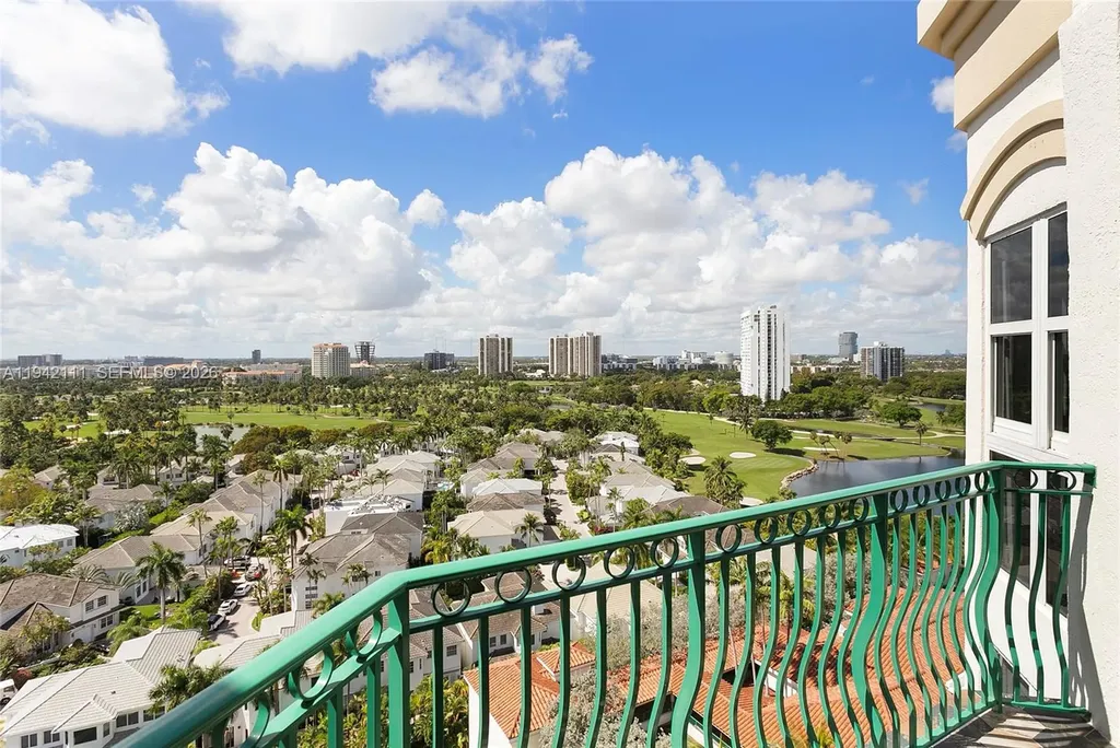 19900 E Country Club Drive Aventura FL 33180
