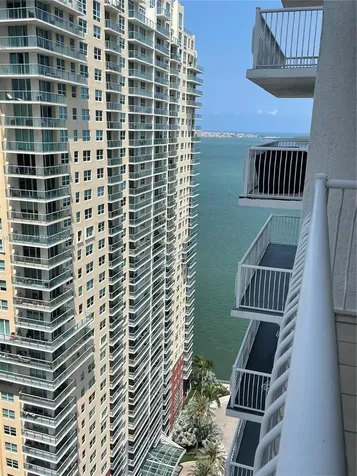 1200 Brickell Bay Drive Miami FL 33131